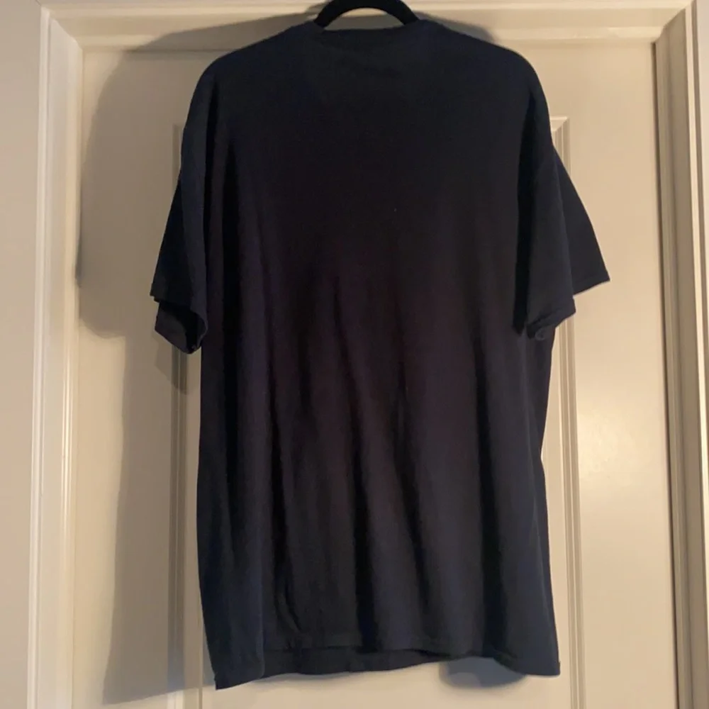 Funky tee - Picture 3 of 3